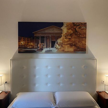 Romulus Rooms Exteriör bild